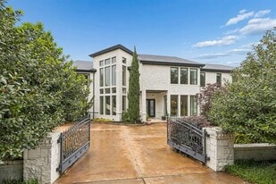4511 Watauga Rd in Dallas, TX - Building Photo