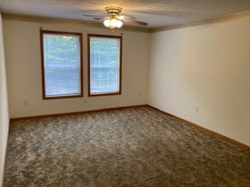 277 American Greeting Card Rd, Unit A in Corbin, KY - Building Photo