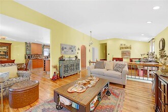 24 Purdue Ct in Staten Island, NY - Building Photo - Building Photo