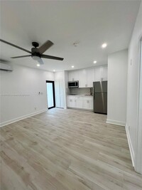 14766 SW 168th Terrace in Miami, FL - Building Photo - Building Photo