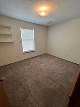 5605 Kachina St NW in Albuquerque, NM - Building Photo - Building Photo