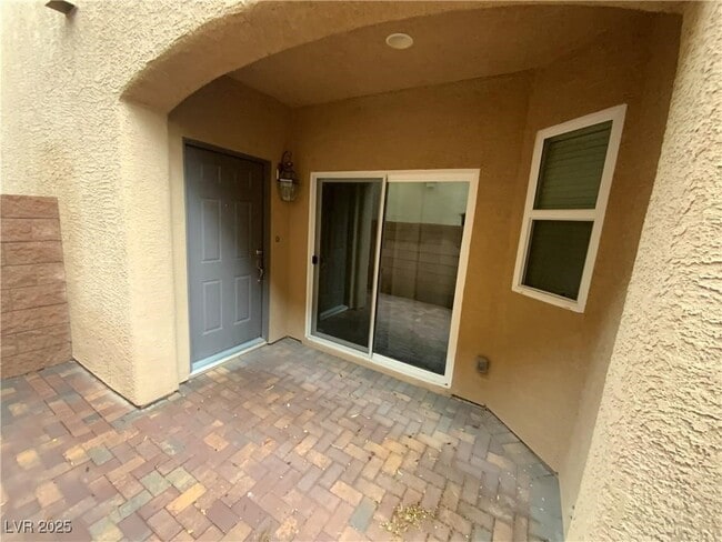 property at 10641 Jamestown Square Ave