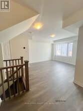 3327 Thunderbird Prom in Pickering, ON - Building Photo - Building Photo