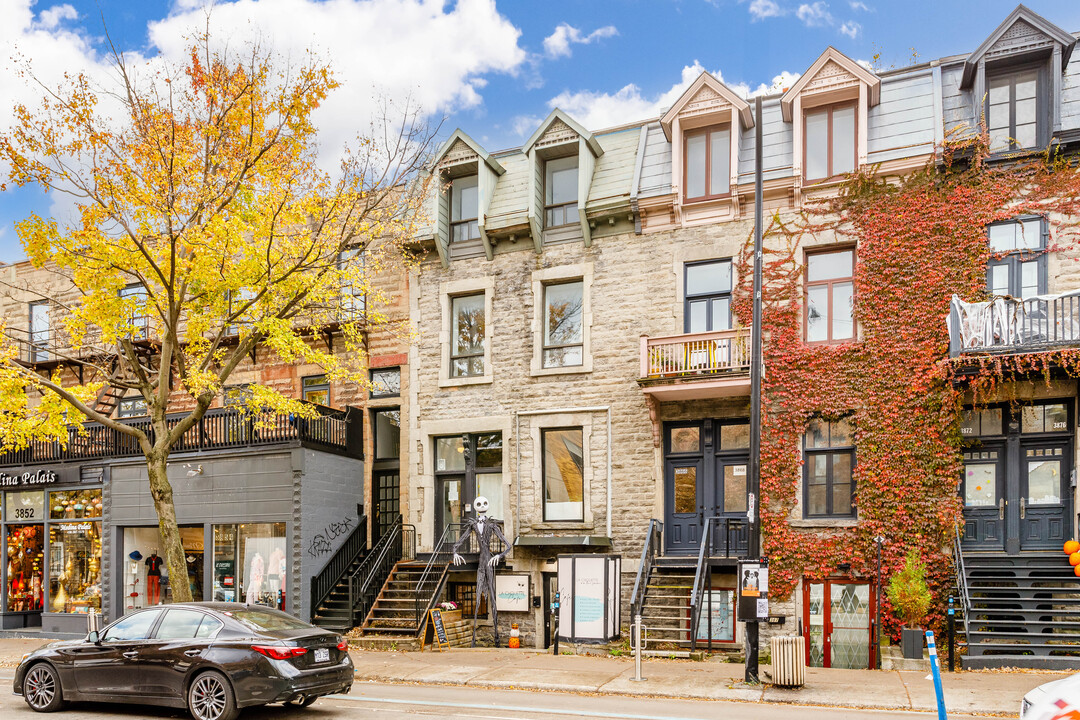 3864 Saint-Denis Rue in Montréal, QC - Building Photo