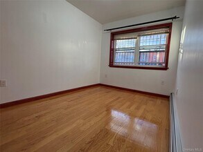 61-40 148th St in Queens, NY - Building Photo - Building Photo