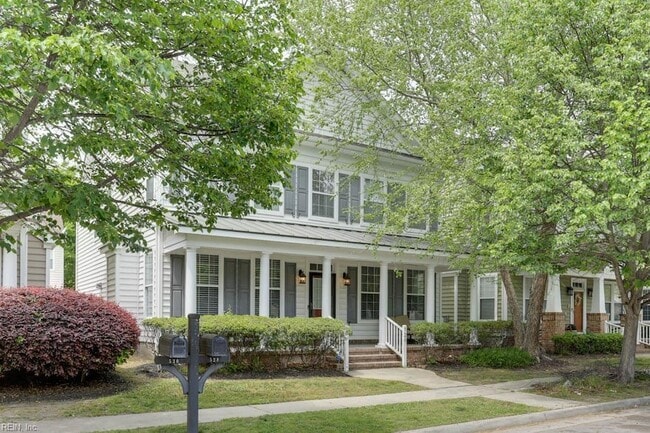 528 Normandy St in Portsmouth, VA - Foto de edificio - Building Photo