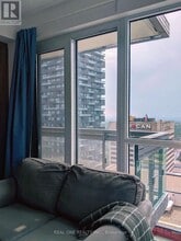 39 Roehampton Ave in Toronto, ON - Building Photo - Building Photo