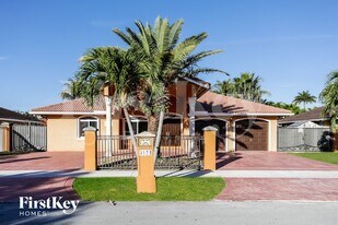 3124 SW 142nd Pl in Miami, FL - Building Photo