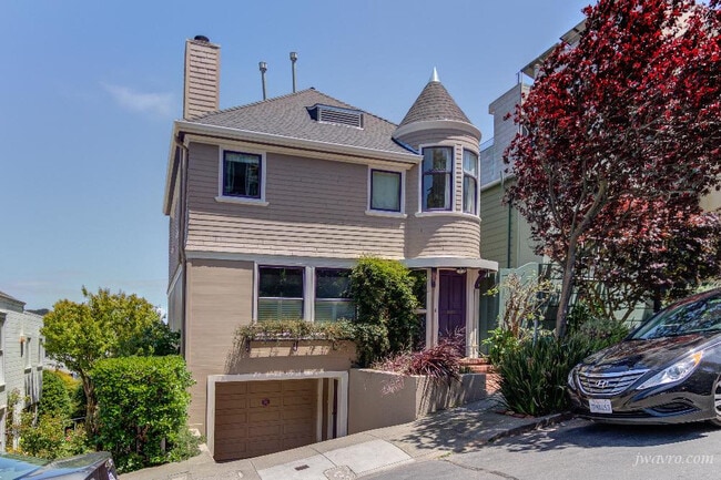 property at 1432 Willard St
