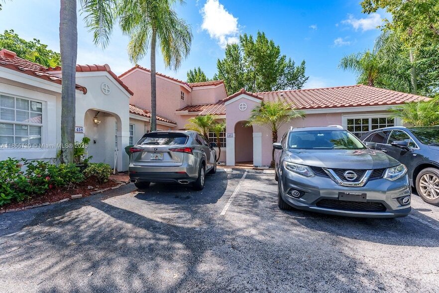 1462 Springside Dr in Weston, FL - Building Photo
