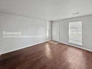 248 Foxglen Rd in Birmingham, AL - Building Photo - Building Photo