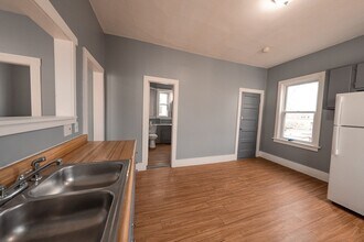 130 Shurtleff St in Chelsea, MA - Building Photo - Building Photo