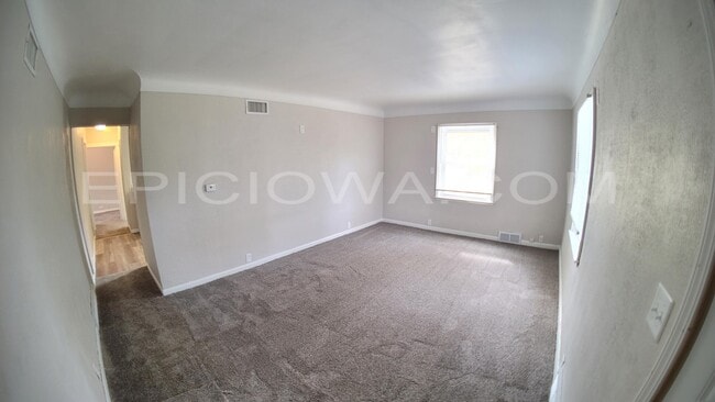 1339 K Ave NE in Cedar Rapids, IA - Building Photo - Building Photo