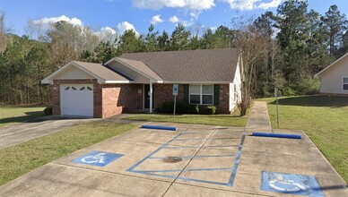 1500 Belvedere Dr in Kentwood, LA - Building Photo - Building Photo