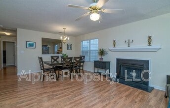 107 Hammett Grove Ln in Greer, SC - Building Photo - Building Photo