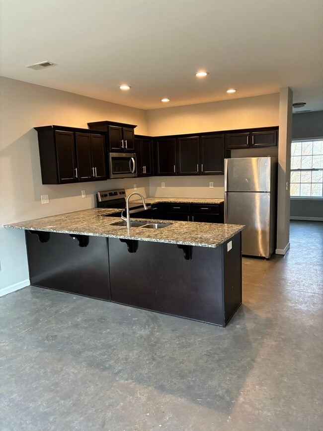 property at 805 Lynes St