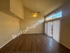 258 E Pastime Rd in Tucson, AZ - Building Photo - Building Photo