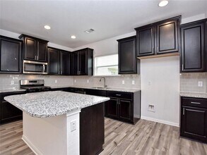 3200 College Park Dr in Round Rock, TX - Building Photo - Building Photo