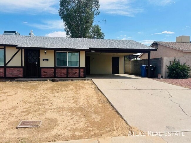 3849 E Ludlow Dr in Phoenix, AZ - Building Photo - Building Photo