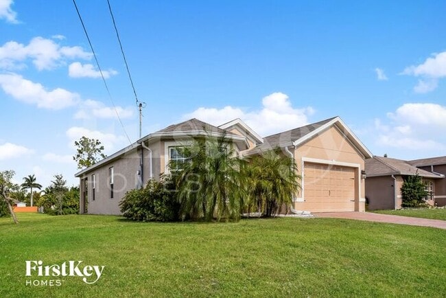 2235 NW 6th Terrace in Cape Coral, FL - Building Photo - Building Photo