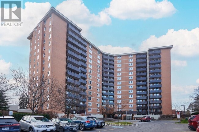 property at 2000-2000 Jasmine Crescent