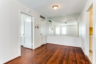 6024 Curzon Ave in Fort Worth, TX - Building Photo - Building Photo