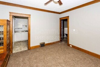 3102 Montclair Ave in Cleveland, OH - Building Photo - Building Photo