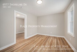 6977 Shoreline Dr in Delton, MI - Building Photo - Building Photo