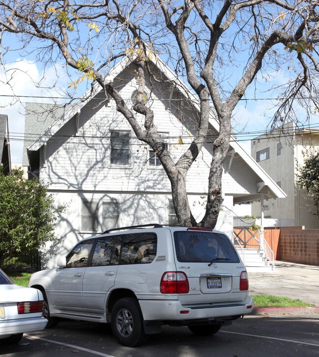 419 W 5th St in Long Beach, CA - Building Photo - Building Photo