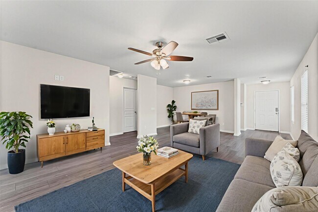 1722 Ramsay Way in Houston, TX - Building Photo - Building Photo