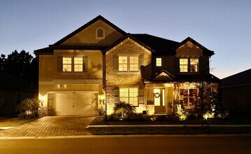 1729 Drummond Pt in Zephyrhills, FL - Building Photo - Building Photo