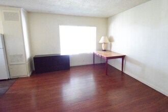 ELLENDALE, 2618 in Los Angeles, CA - Foto de edificio - Interior Photo