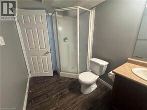 211 Snowdrop Crescent in Kitchener, ON - Building Photo - Building Photo