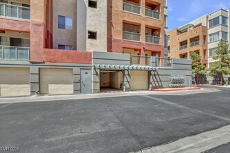 35 E Agate Ave in Las Vegas, NV - Building Photo - Building Photo