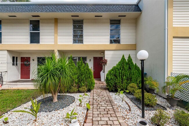 3331 Farragut St in Hollywood, FL - Foto de edificio - Building Photo