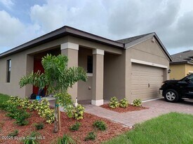 857 Old Country Rd S E in Palm Bay, FL - Building Photo
