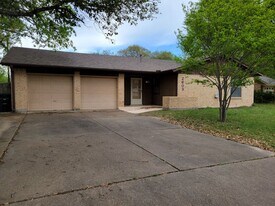 2603 Vicksburg Ct in College Station, TX - Building Photo