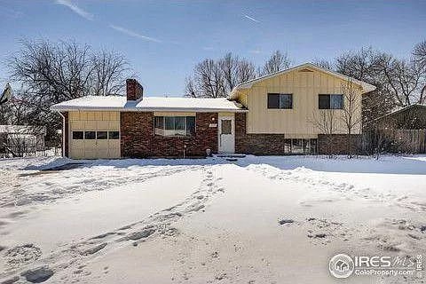 property at 1101 Skyline Dr