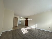 71 Gardner St, Unit 05B in Boston, MA - Building Photo - Building Photo