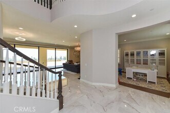 222 Clear Falls in Irvine, CA - Building Photo - Building Photo