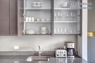 309 5th Ave in New York, NY - Building Photo - Building Photo