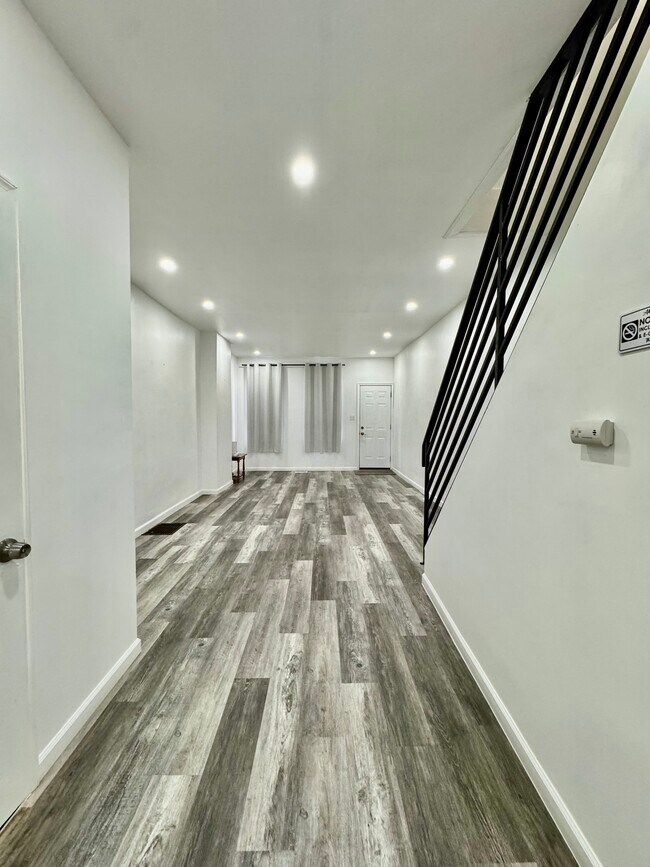 1828 E Orleans St in Philadelphia, PA - Building Photo - Building Photo