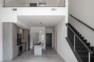 The Deco at 5211 in Chamblee, GA - Building Photo - Interior Photo