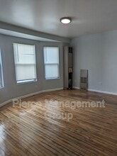 529 Massabesic St in Manchester, NH - Building Photo - Building Photo