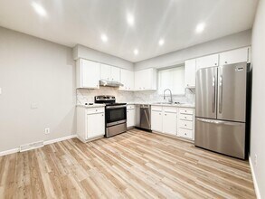 1828 Bairsford Dr in Columbus, OH - Building Photo - Building Photo