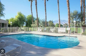 67452 S Chimayo Dr, Unit Desert Princess in Cathedral City, CA - Building Photo - Building Photo