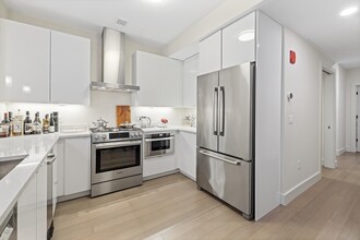 121 Portland St, Unit 707 in Boston, MA - Building Photo - Building Photo