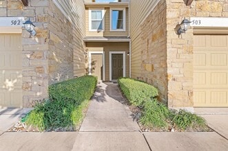 1620 Bryant Dr, Unit 503 in Round Rock, TX - Building Photo - Building Photo