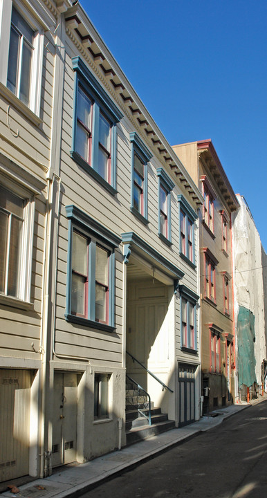 139 Jasper Pl in San Francisco, CA - Building Photo