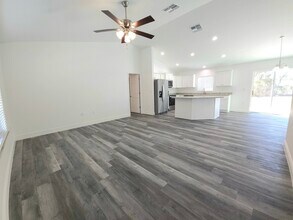 8424 SW 135th Street Rd in Ocala, FL - Building Photo - Building Photo